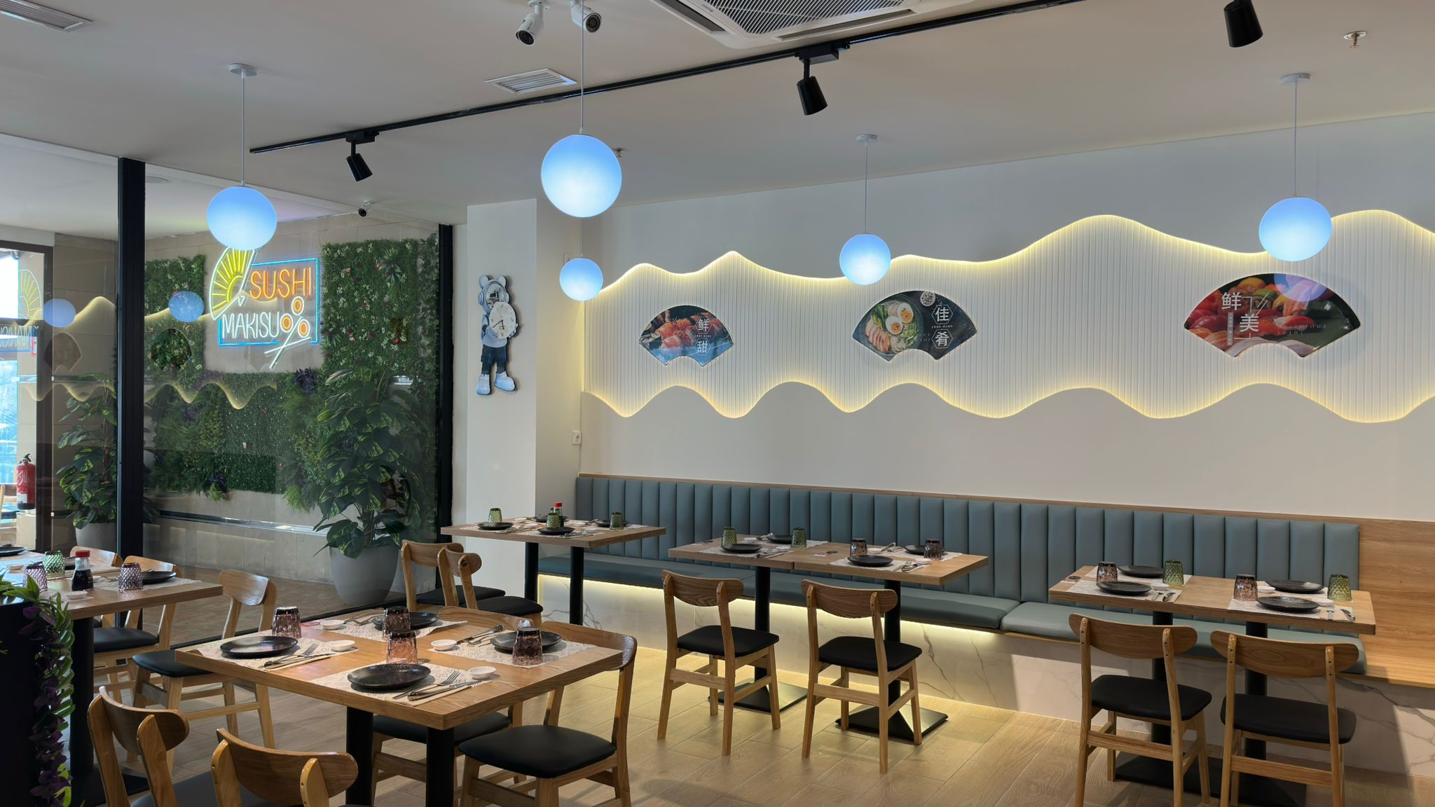 Interior restaurante Makisu